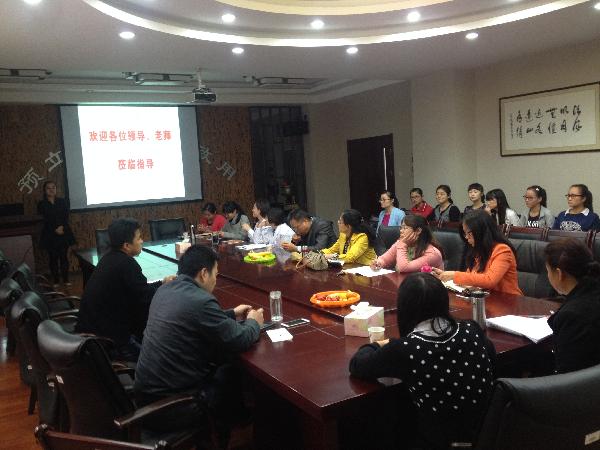 關(guan) 慕楨,精神衛生學教研室講師,第四軍(jun) 醫大學應用心理學碩士,博士,現主要研究方向為(wei) 精神神經疾病高危群體(ti) 的危險性評估及腦機製 關(guan) 慕楨,精神衛生學教研室講師,第四軍(jun) 醫大學應用心理學碩士,博士,現主要研究方向為(wei) 精神神經疾病高危群體(ti) 的危險性評估及腦機製